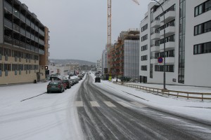 Gladengveien og usikker is på teglverksdammen 001