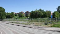   Siden reguleringsplanen for Teglverksdammen ble vedtatt i august 2012 har det vært klart at det skal bygges ballbane på tomten mellom parkeringshuset til Hasle torg og Teglverksdammen. Tomta har […]